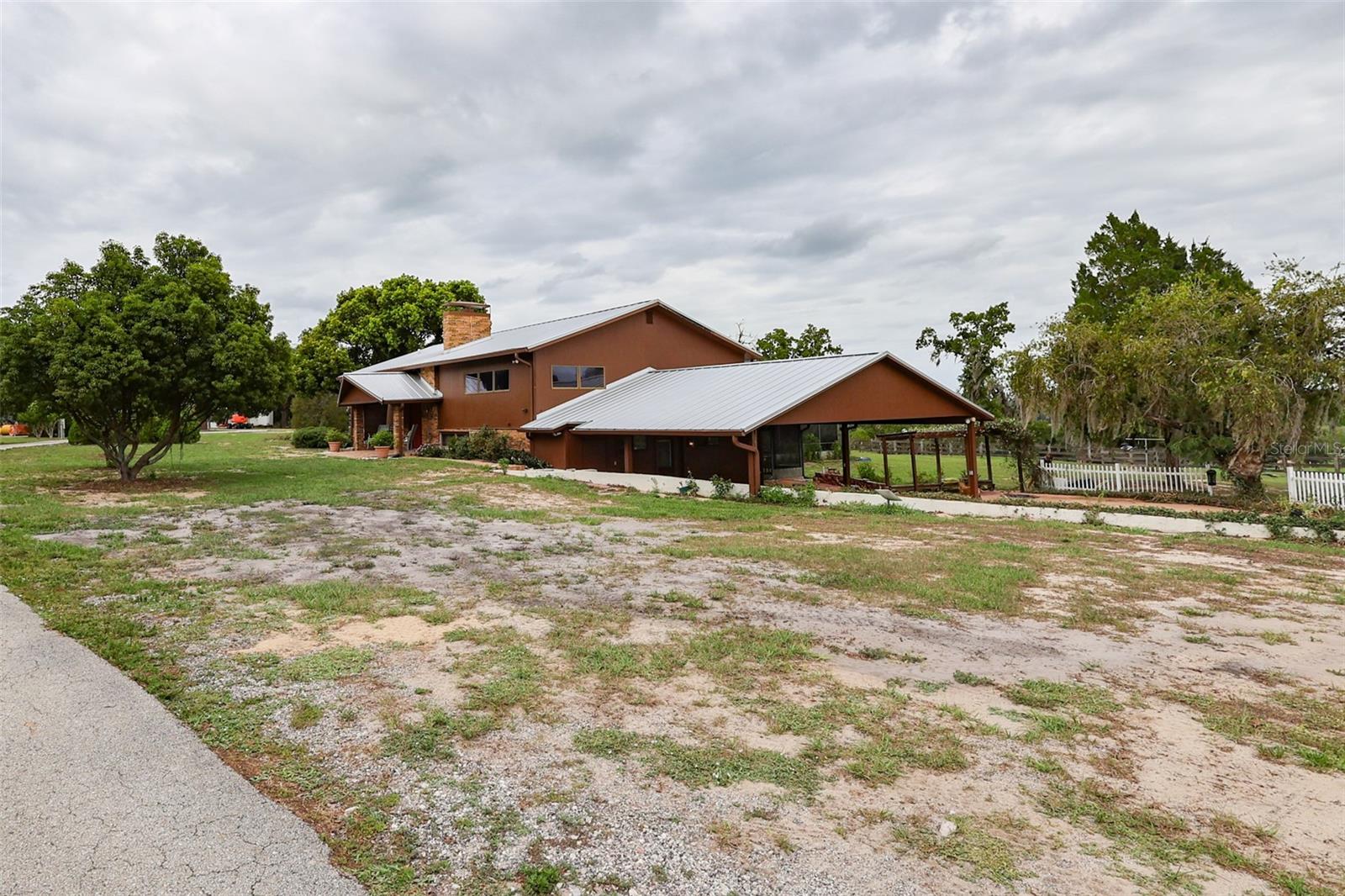 5757 TRASK ROAD