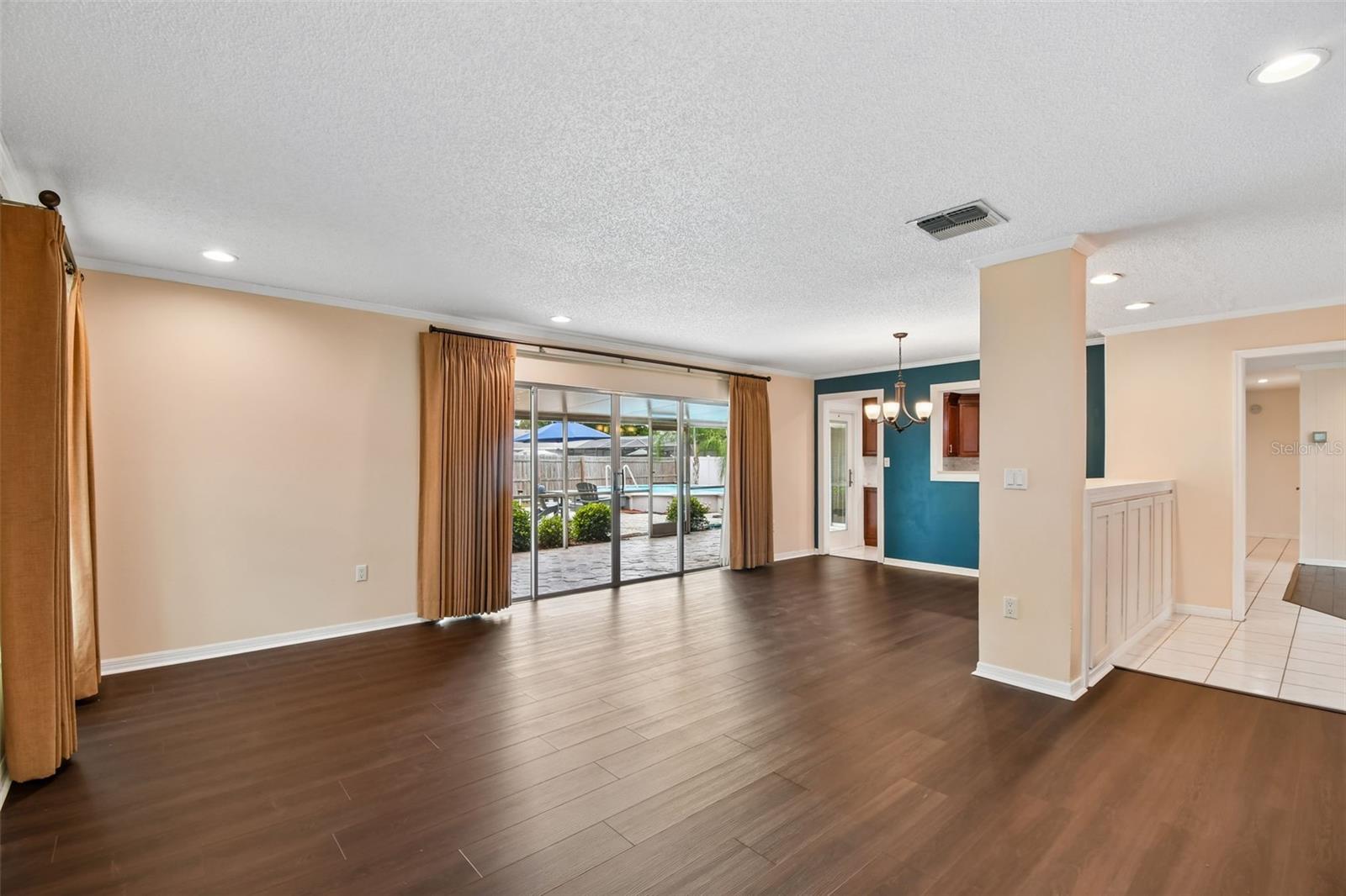 SAND LAKE HILLS SEC 03 - Residential