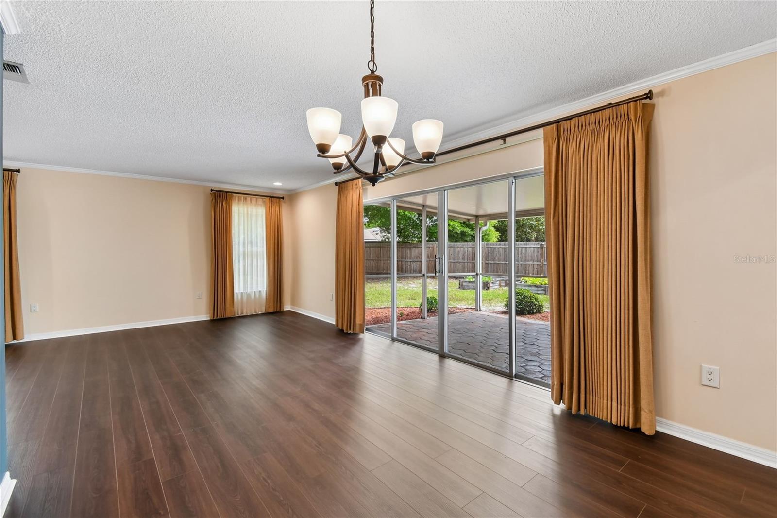 SAND LAKE HILLS SEC 03 - Residential