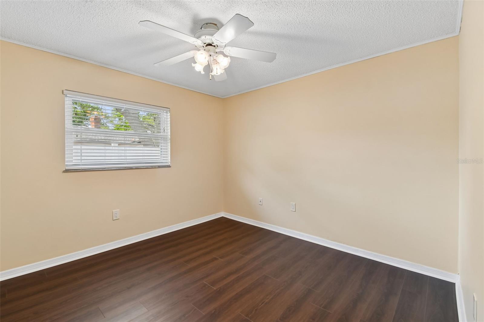 SAND LAKE HILLS SEC 03 - Residential