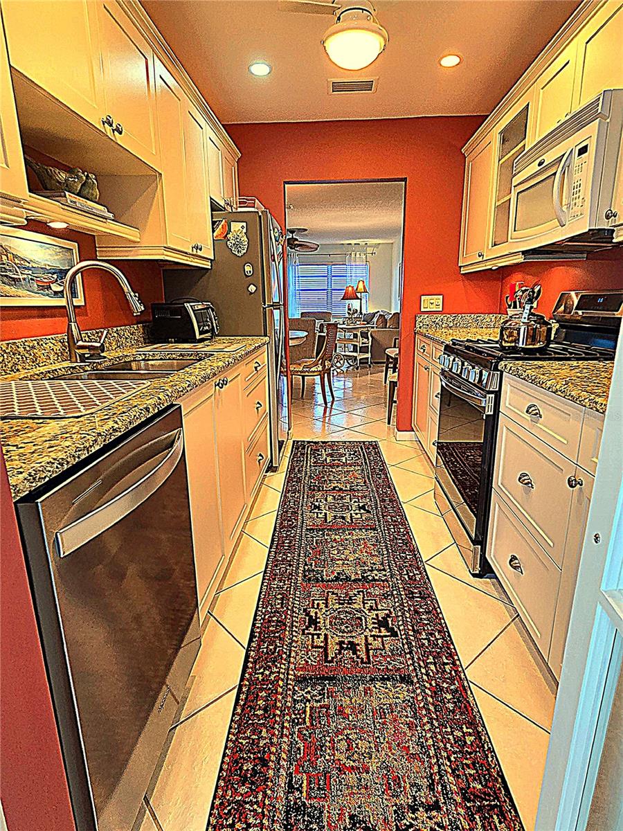 TOWN SHORES OF GULFPORT - Residential Lease