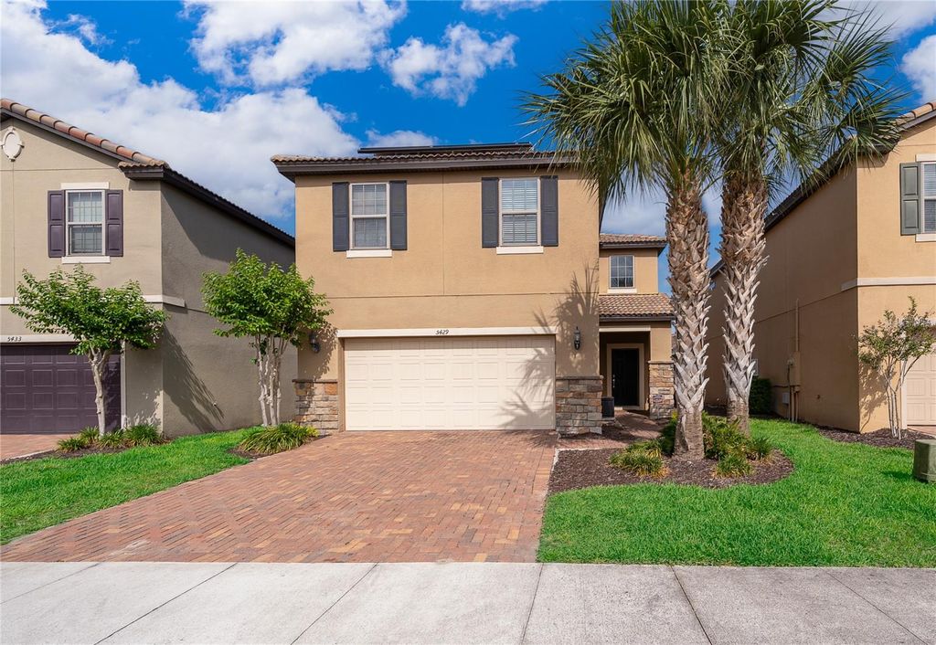 Photo of 5429 Misty Oak Circle, Davenport, FL 33837 (MLS # O6404311)