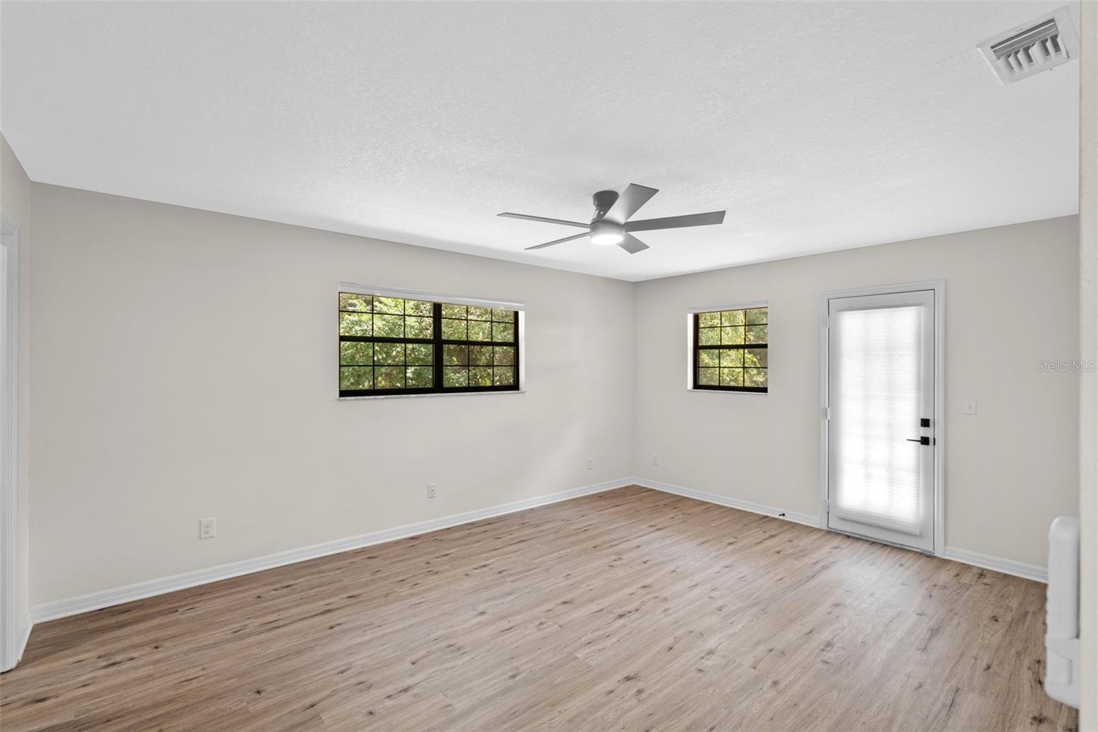 33202 FAIRWAY ROAD