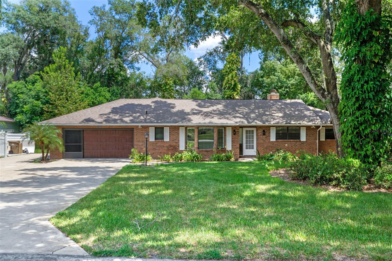 Move in ready never looked this good! Don't miss this newly updated and renovated 3 bedroom 2 bathroom home that sits on almost 1/2 acre! NO HOA! With a separate dining room and office/den space, this open concept home has room for everyone. There's not a room that hasn't been updated! The kitchen has all new appliances with new counters and kitchen cabinets. Relax in the spacious family room complete with wood burning fireplace. This split plan home offers a spacious master bathroom with TWO walk in closets and fully renovated bathroom. The other two spacious bedrooms and secondary bathroom are big enough for a busy family. The mature landscaping make this home a quiet oasis of your own with a spacious 2 car garage complete with garage screen. This home has everything... all it needs is YOU!