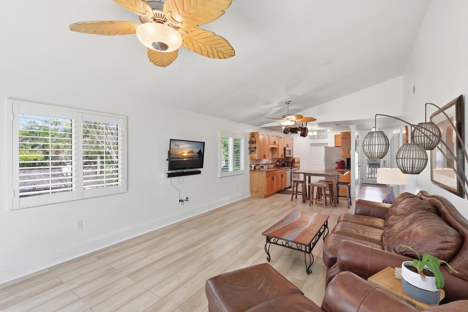 SARASOTA BEACH - Residential