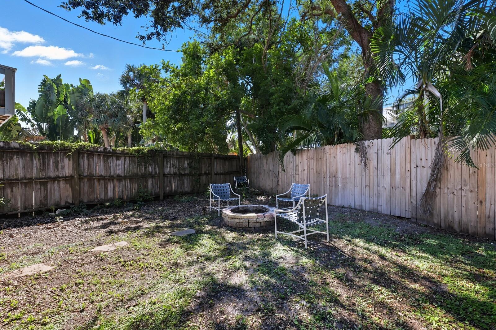 SARASOTA BEACH - Residential