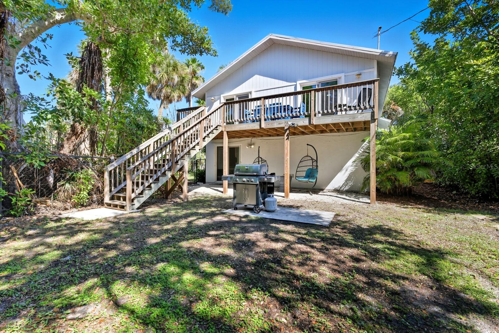 SARASOTA BEACH - Residential