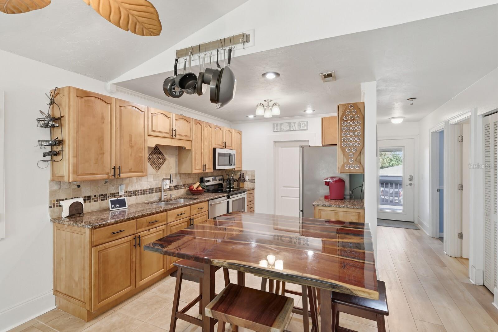 SARASOTA BEACH - Residential