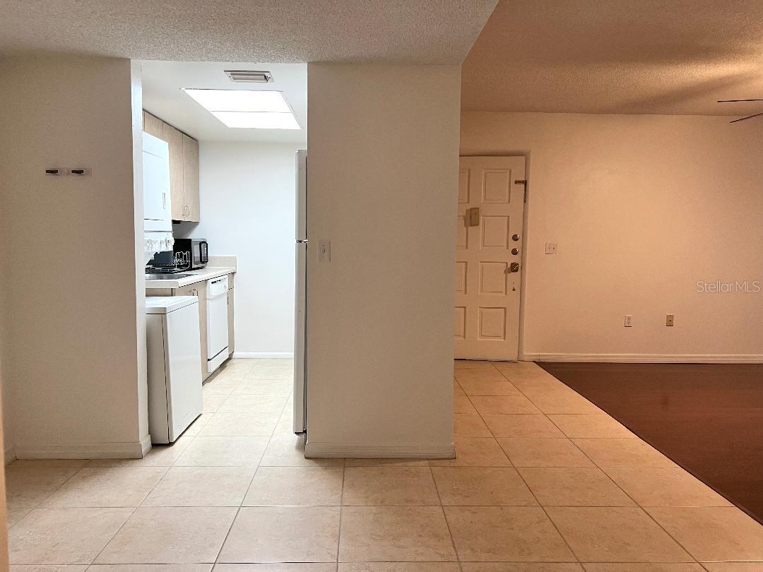 6039 VILLAGE CIRCLE BLDG C