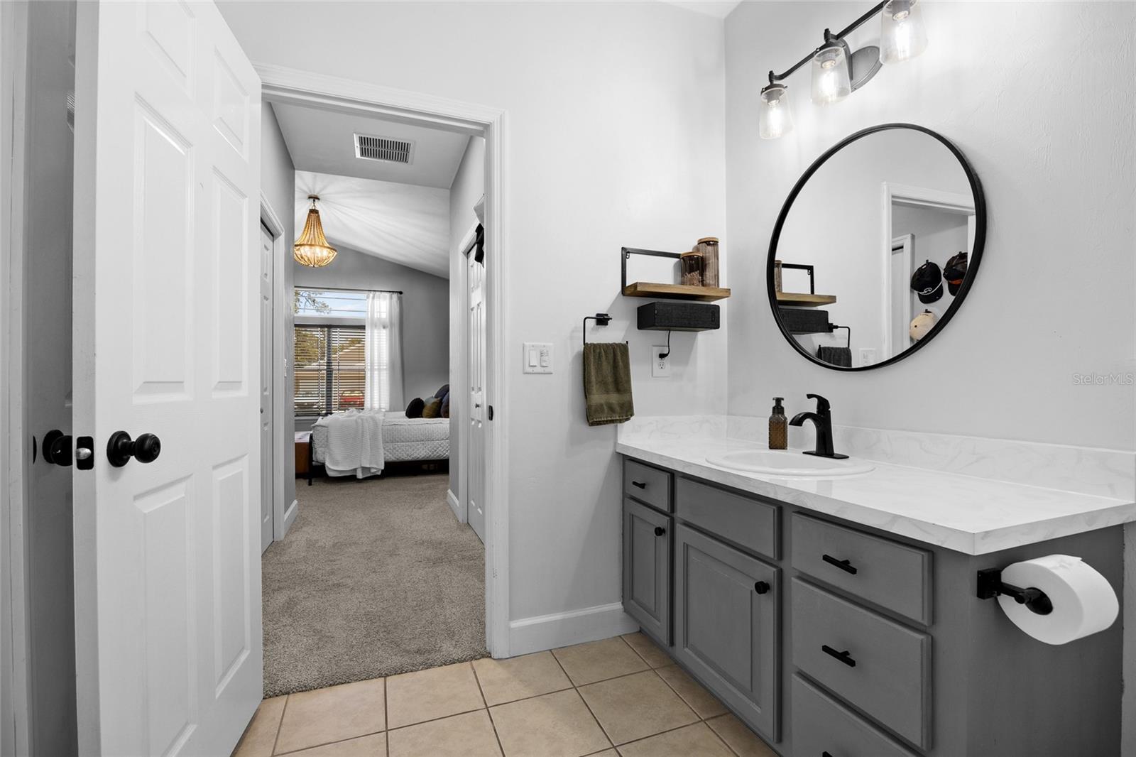 SPANISH GATES - Residential