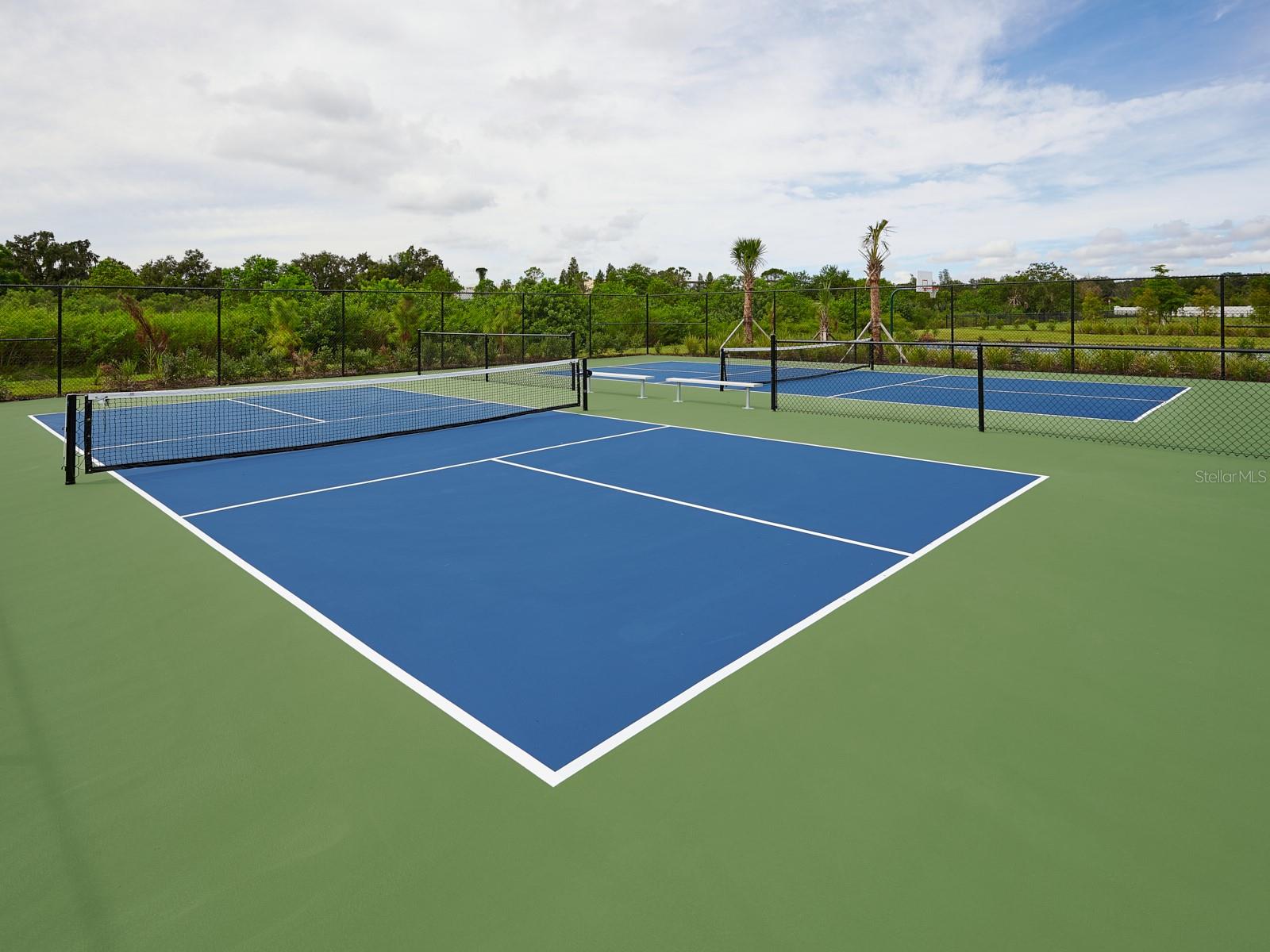 THE GROVE AT STUART CROSSING - Residential