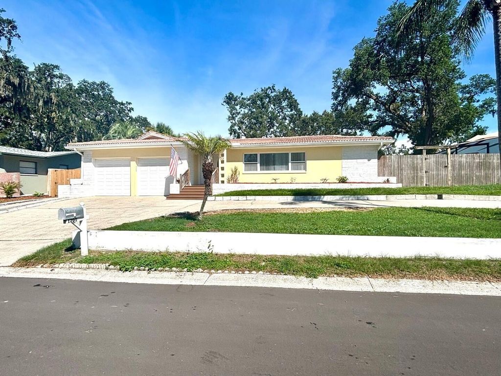 Photo of 1201 Kapok Kove Circle, Clearwater, FL 33759 (MLS # TB8505002)
