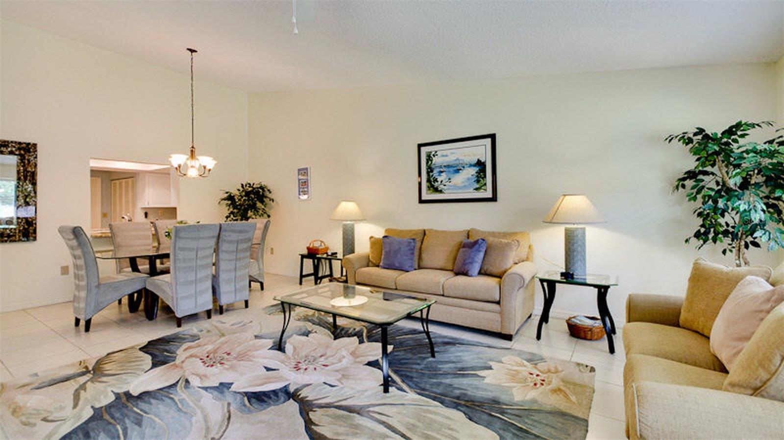 VILLAGE DES PINS III - Residential Lease