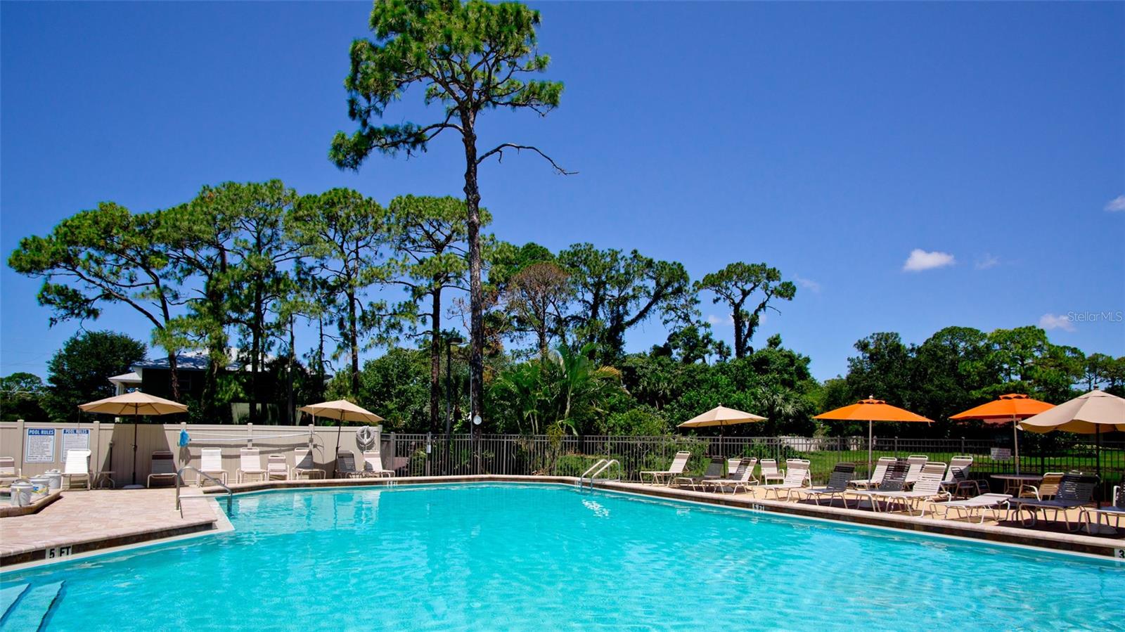 VILLAGE DES PINS III - Residential Lease