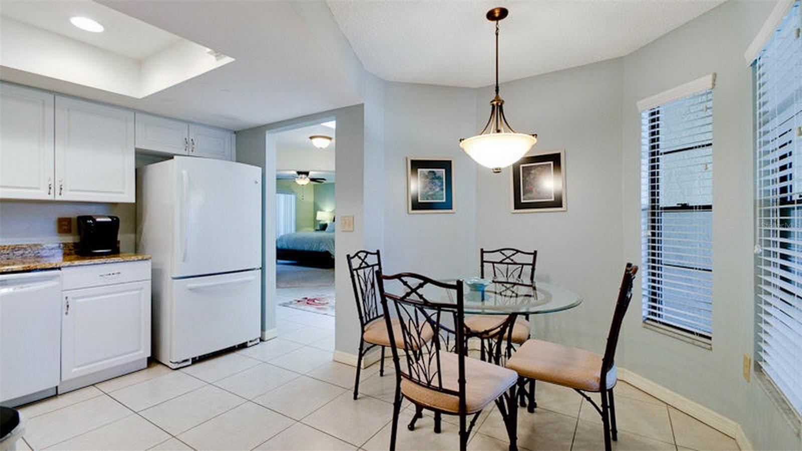 VILLAGE DES PINS III - Residential Lease