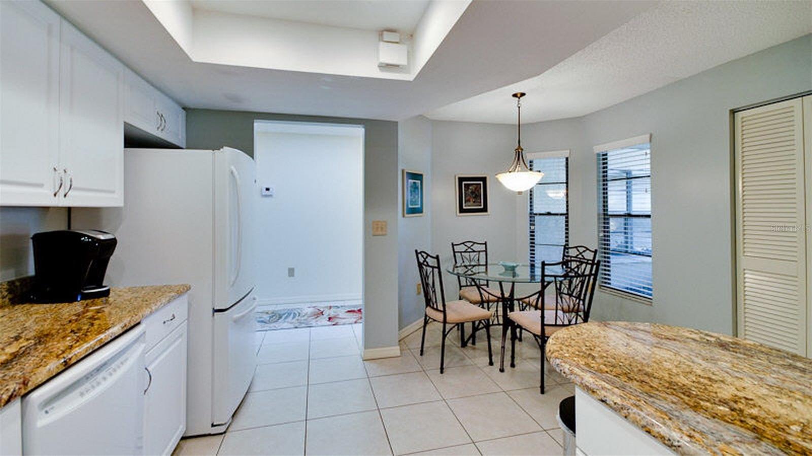 VILLAGE DES PINS III - Residential Lease