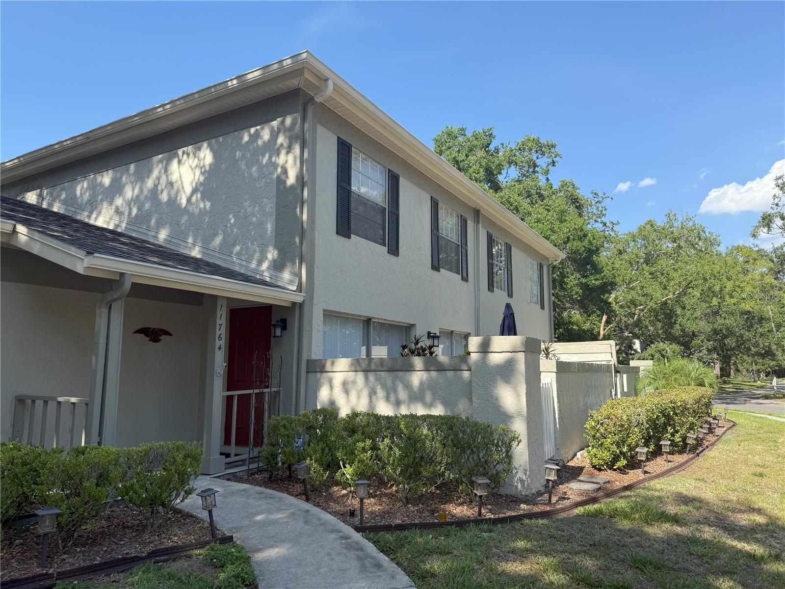 RAINTREE MANOR HOMES CONDOMINIUM - Residential