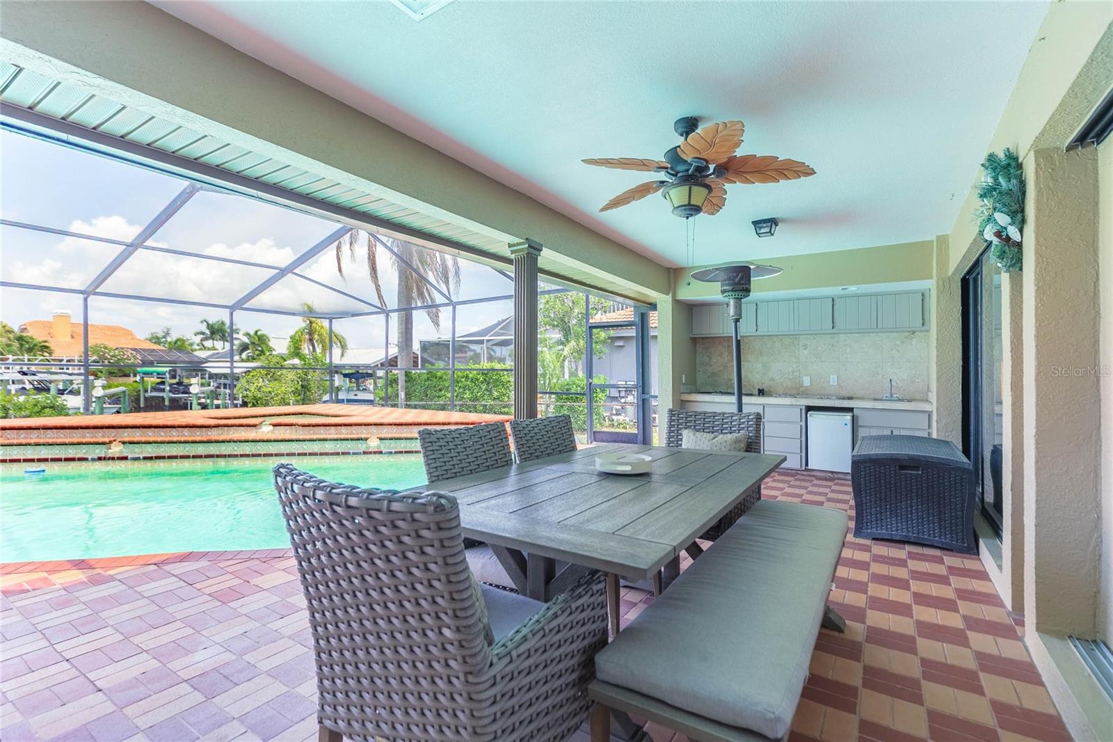 COBIA CAY - Residential