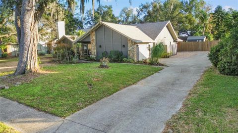 Photo of 501 Penn National Road, Seffner, FL 33584 (MLS # TB8461227)
