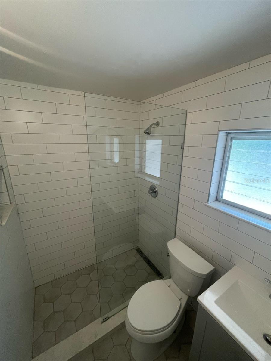 MRS L A DENNIS SUB - Residential Lease