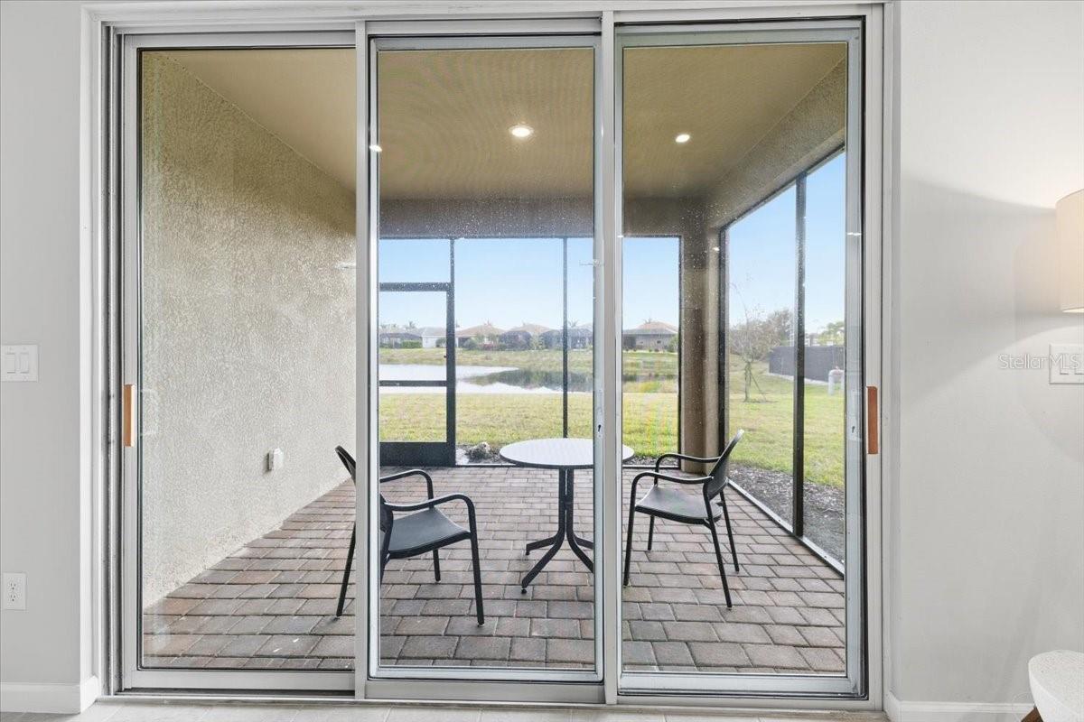 RENAISSANCE/WEST VLGS PH 2B & - Residential Lease