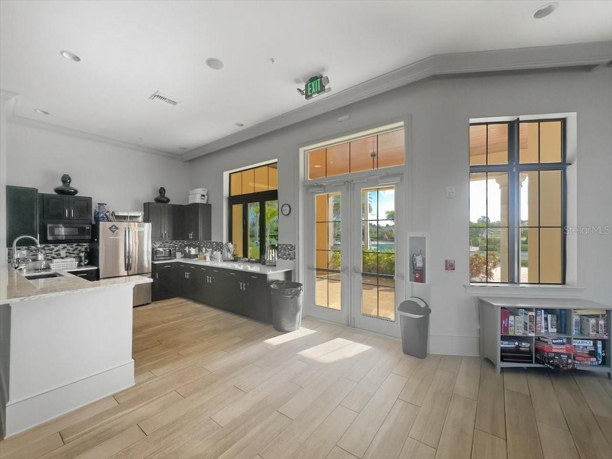 RENAISSANCE/WEST VLGS PH 2B & - Residential Lease