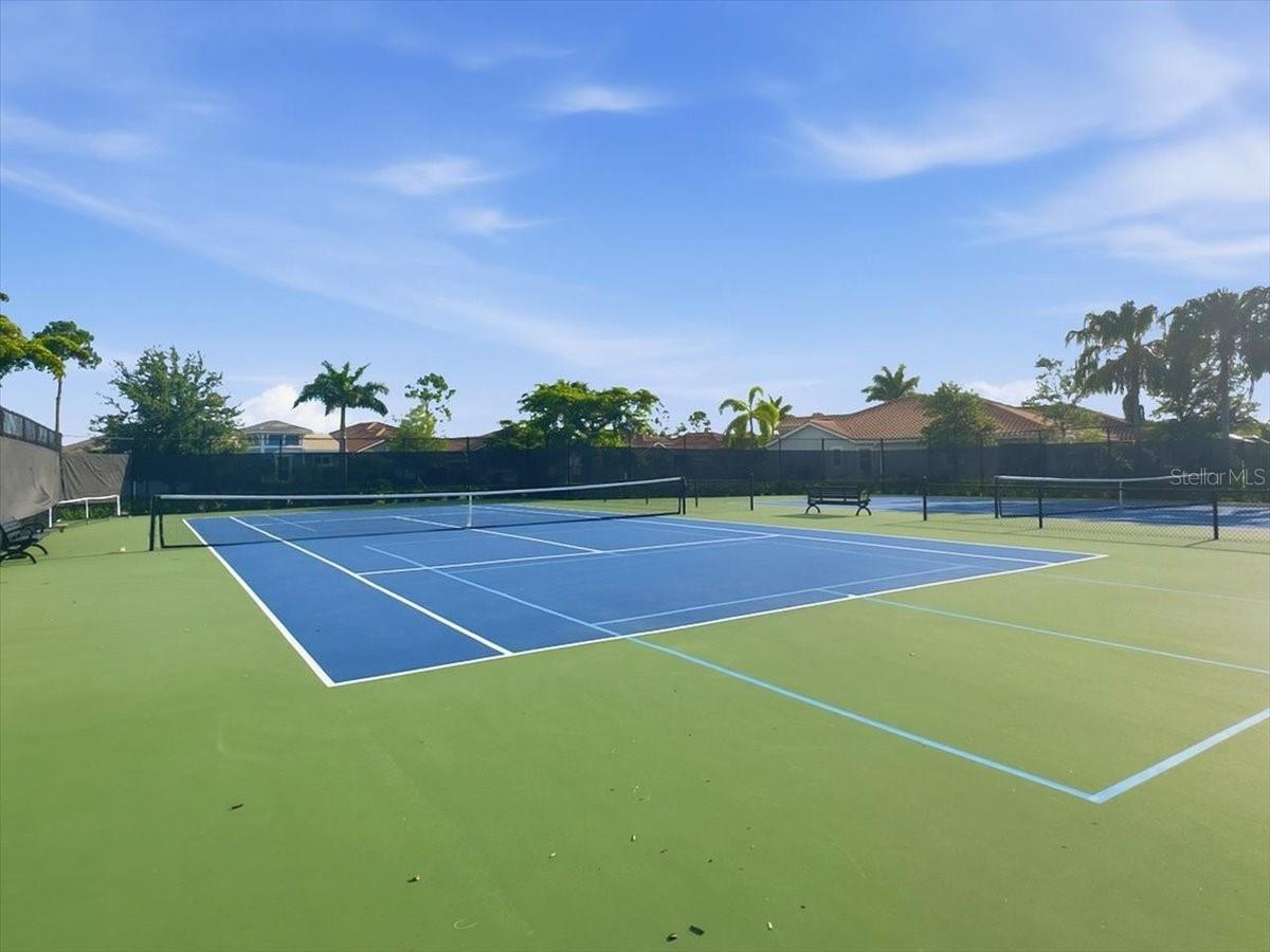 RENAISSANCE/WEST VLGS PH 2B & - Residential Lease