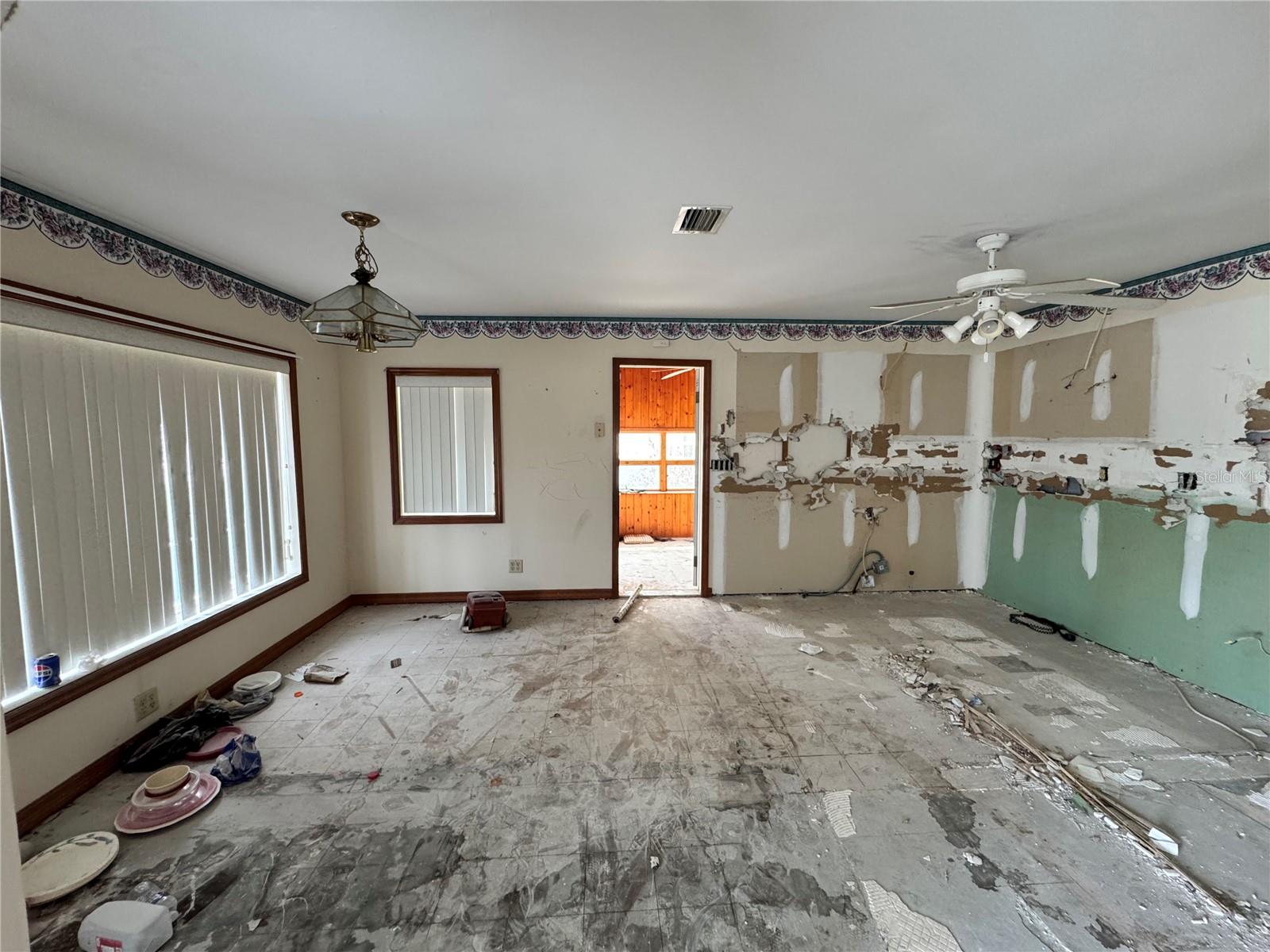 INWOOD - Residential