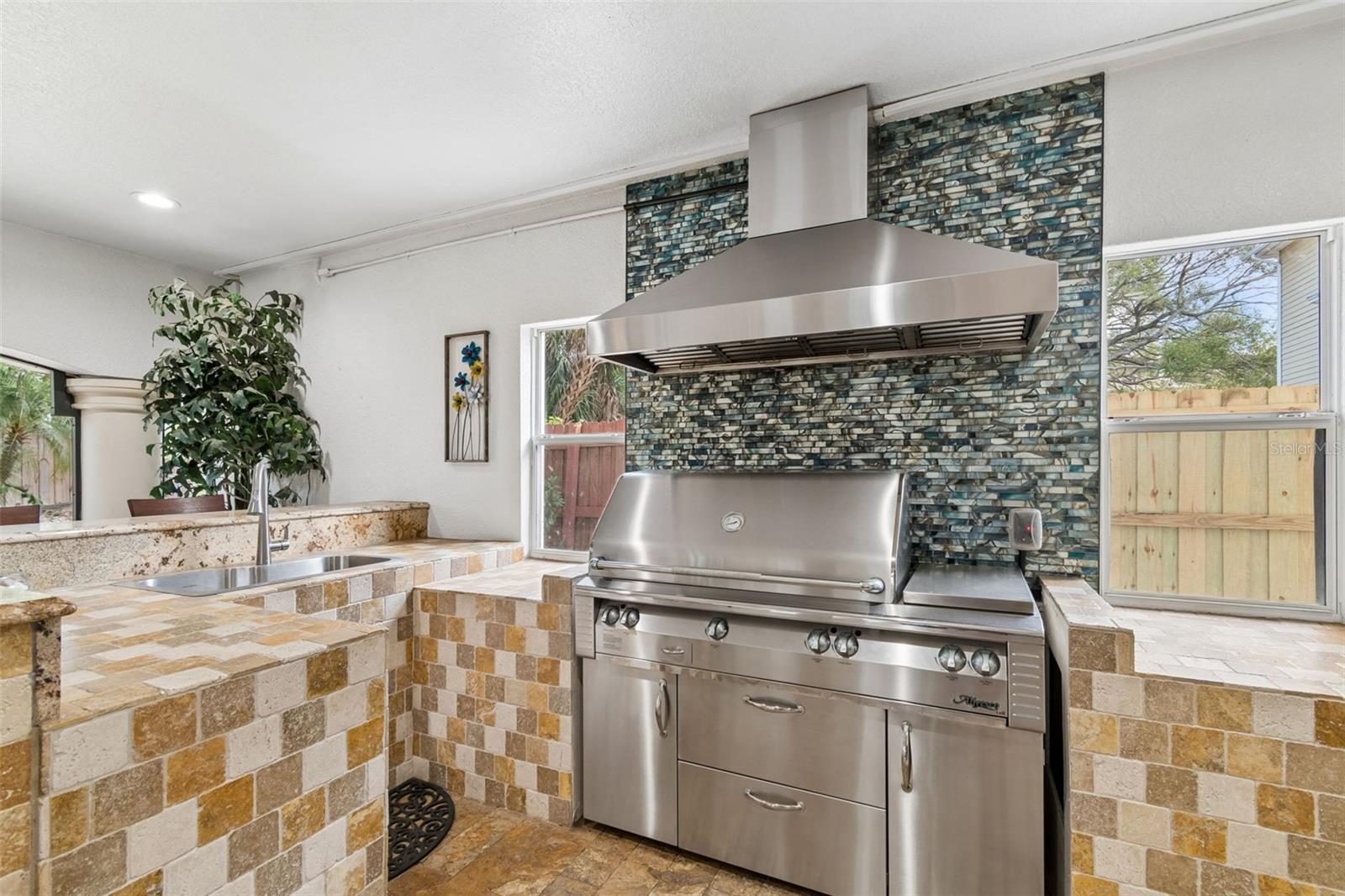 BAYHILL ESTATES - Residential