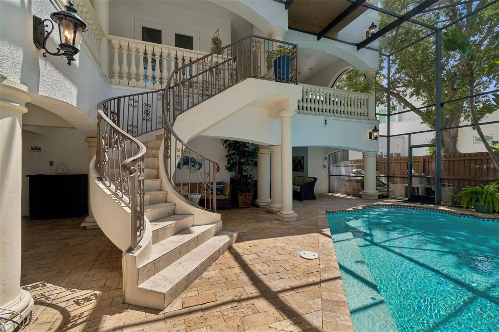 BAYHILL ESTATES - Residential