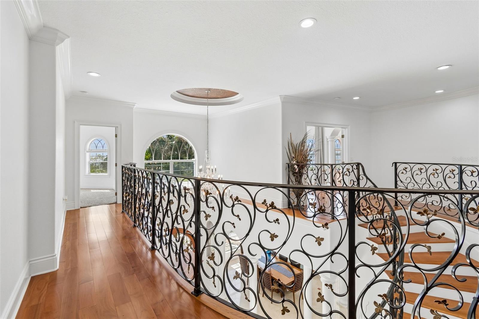 BAYHILL ESTATES - Residential