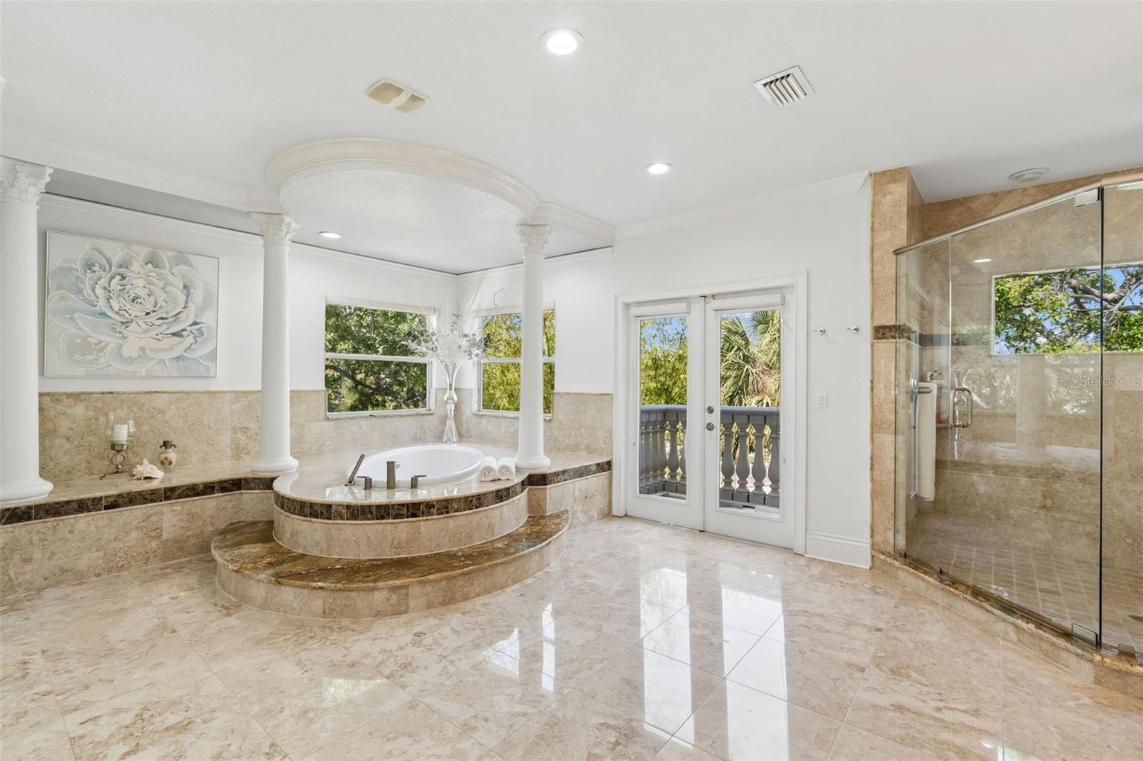 BAYHILL ESTATES - Residential