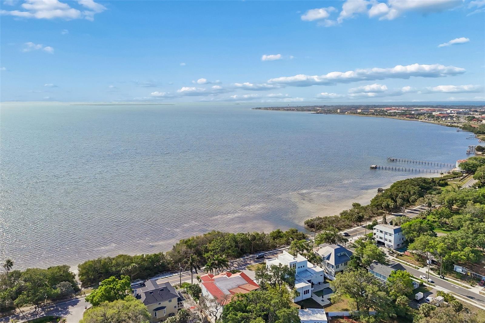 BAYHILL ESTATES - Residential