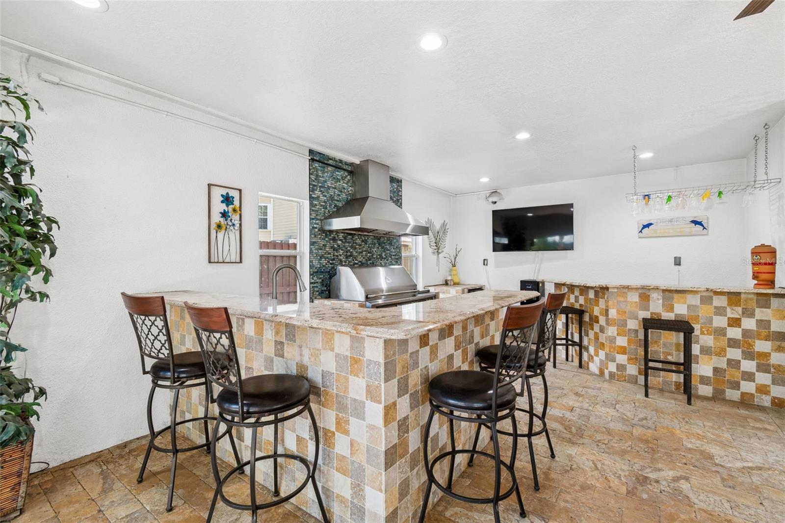 BAYHILL ESTATES - Residential