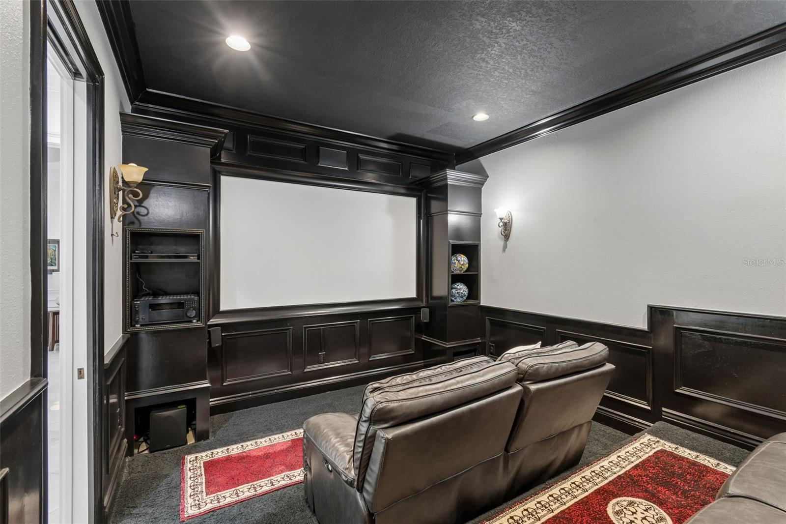 BAYHILL ESTATES - Residential