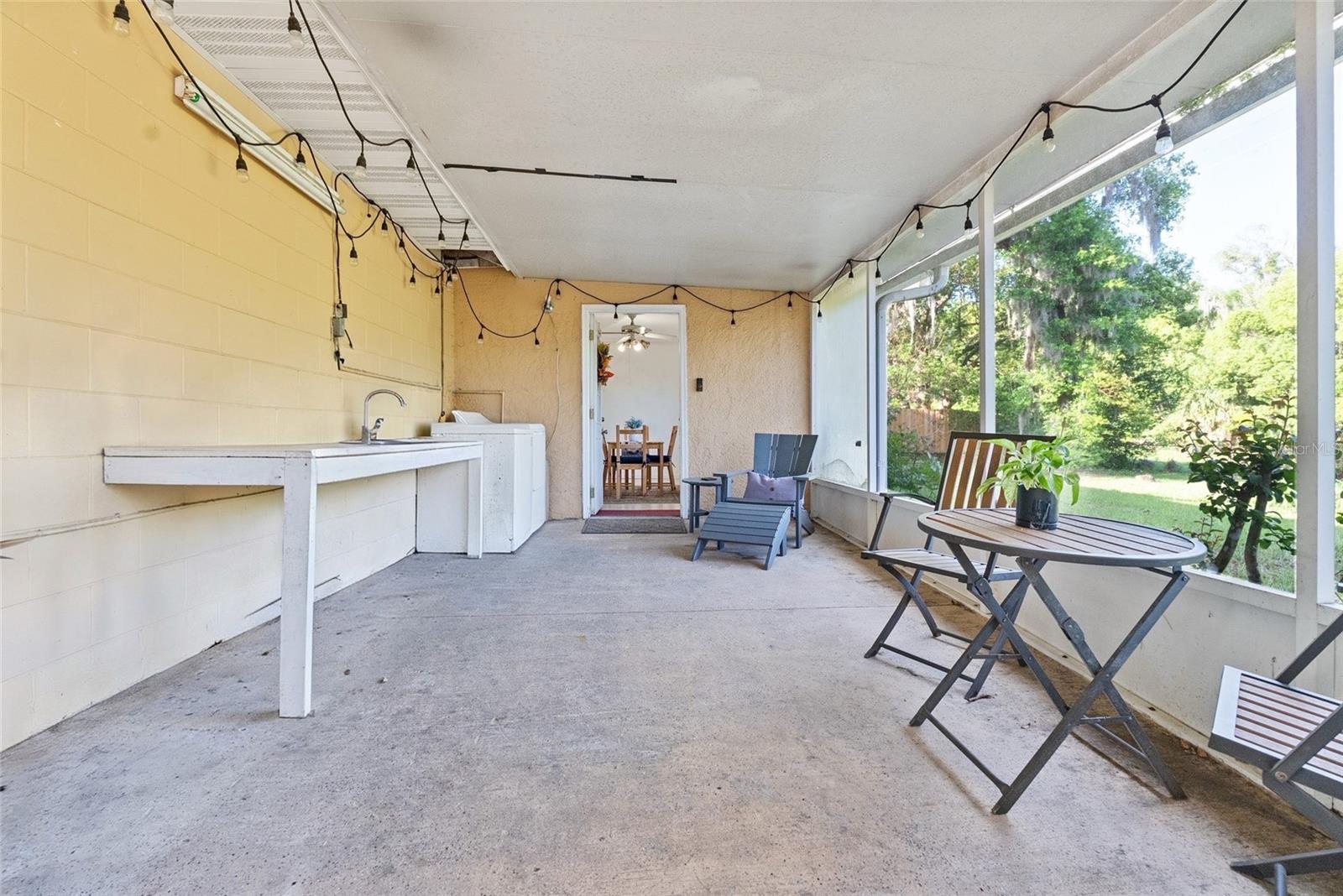 SANDALWOOD - Residential