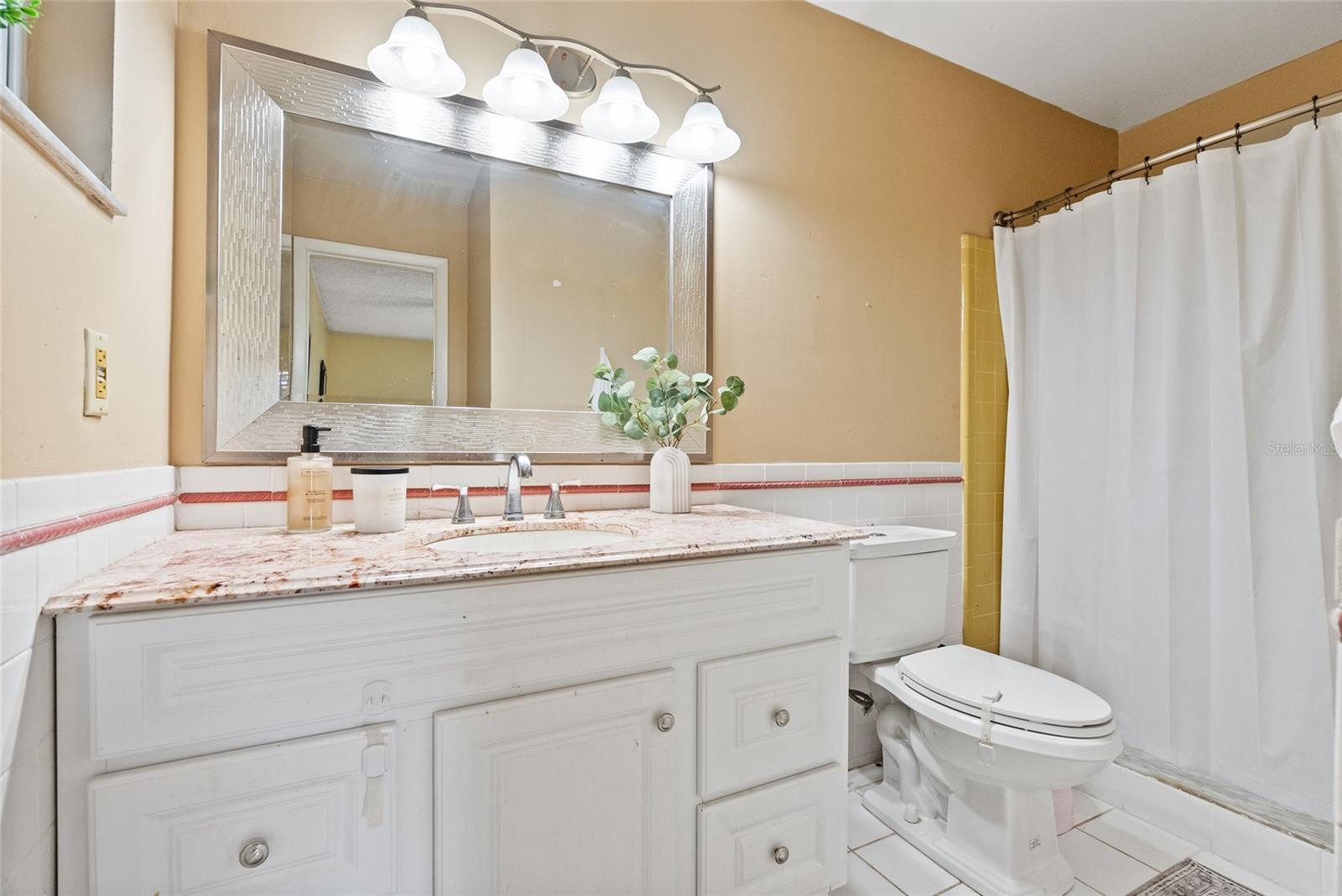 SANDALWOOD - Residential