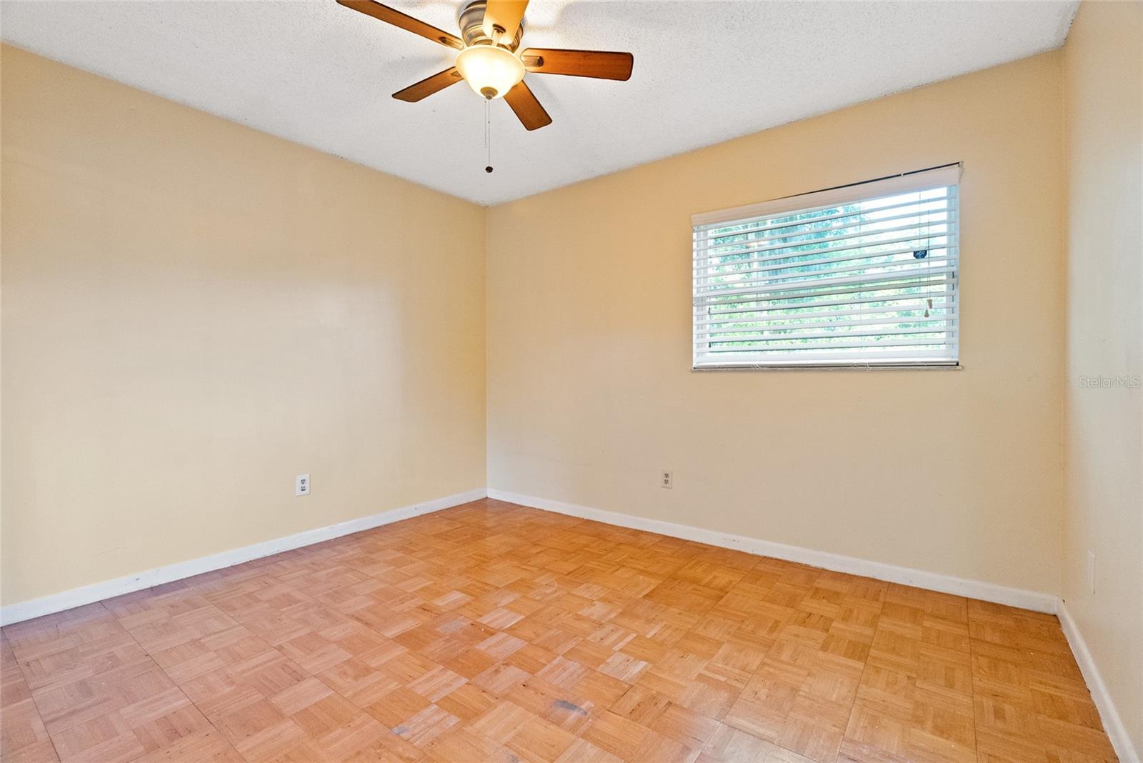 SANDALWOOD - Residential