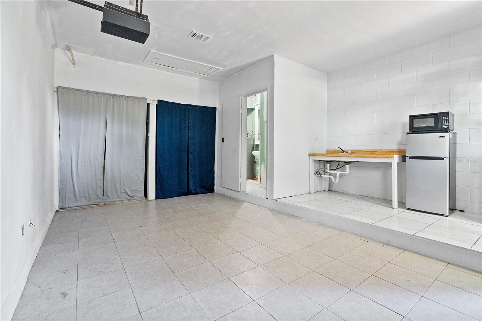 SANDALWOOD - Residential