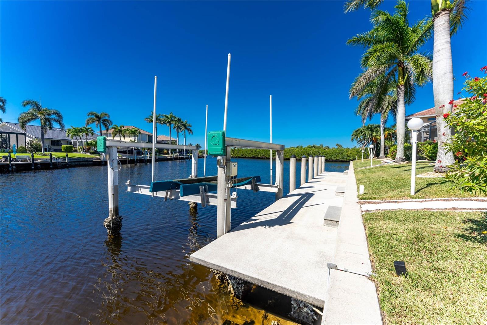 PUNTA GORDA ISLES SEC 15 - Residential