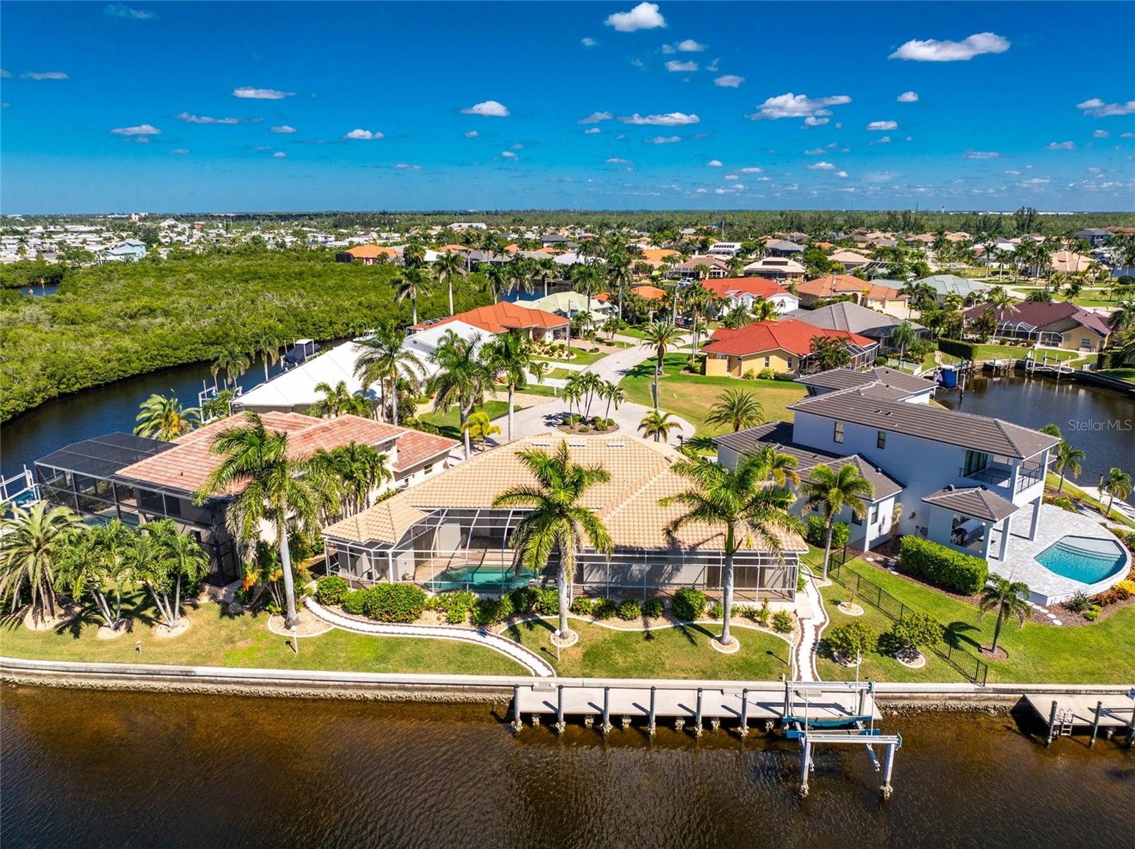 PUNTA GORDA ISLES SEC 15 - Residential