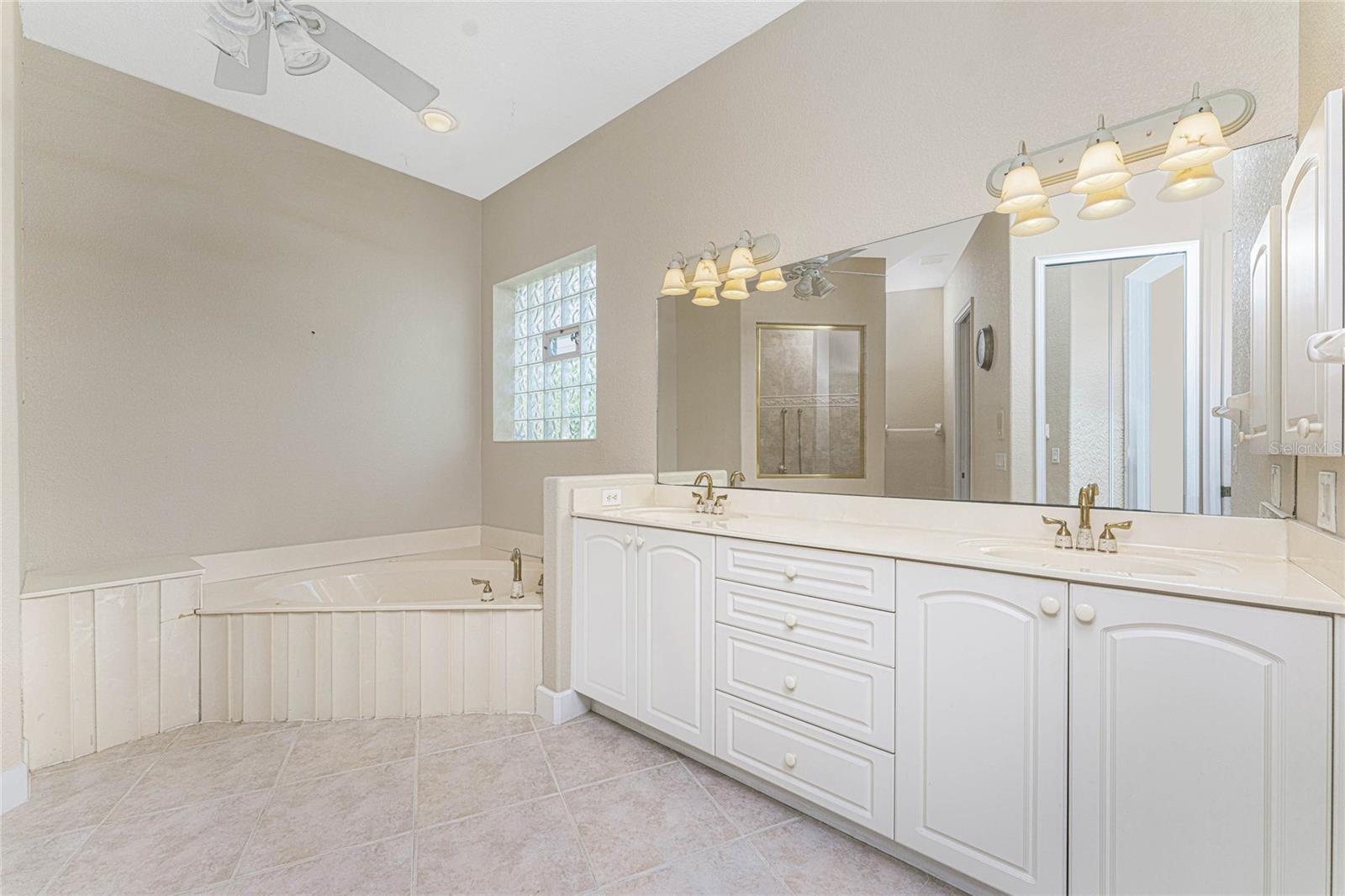 PUNTA GORDA ISLES SEC 15 - Residential