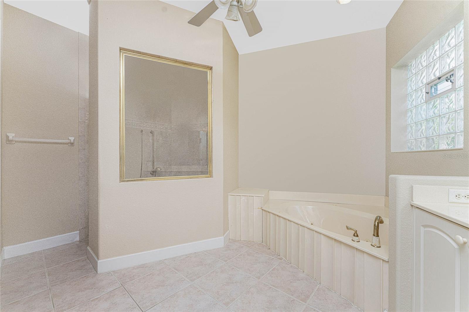 PUNTA GORDA ISLES SEC 15 - Residential