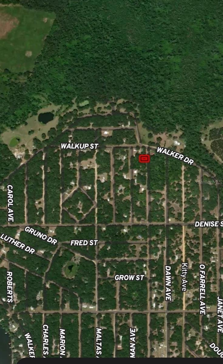 INTERLACHEN LAKES ESTATES - Land