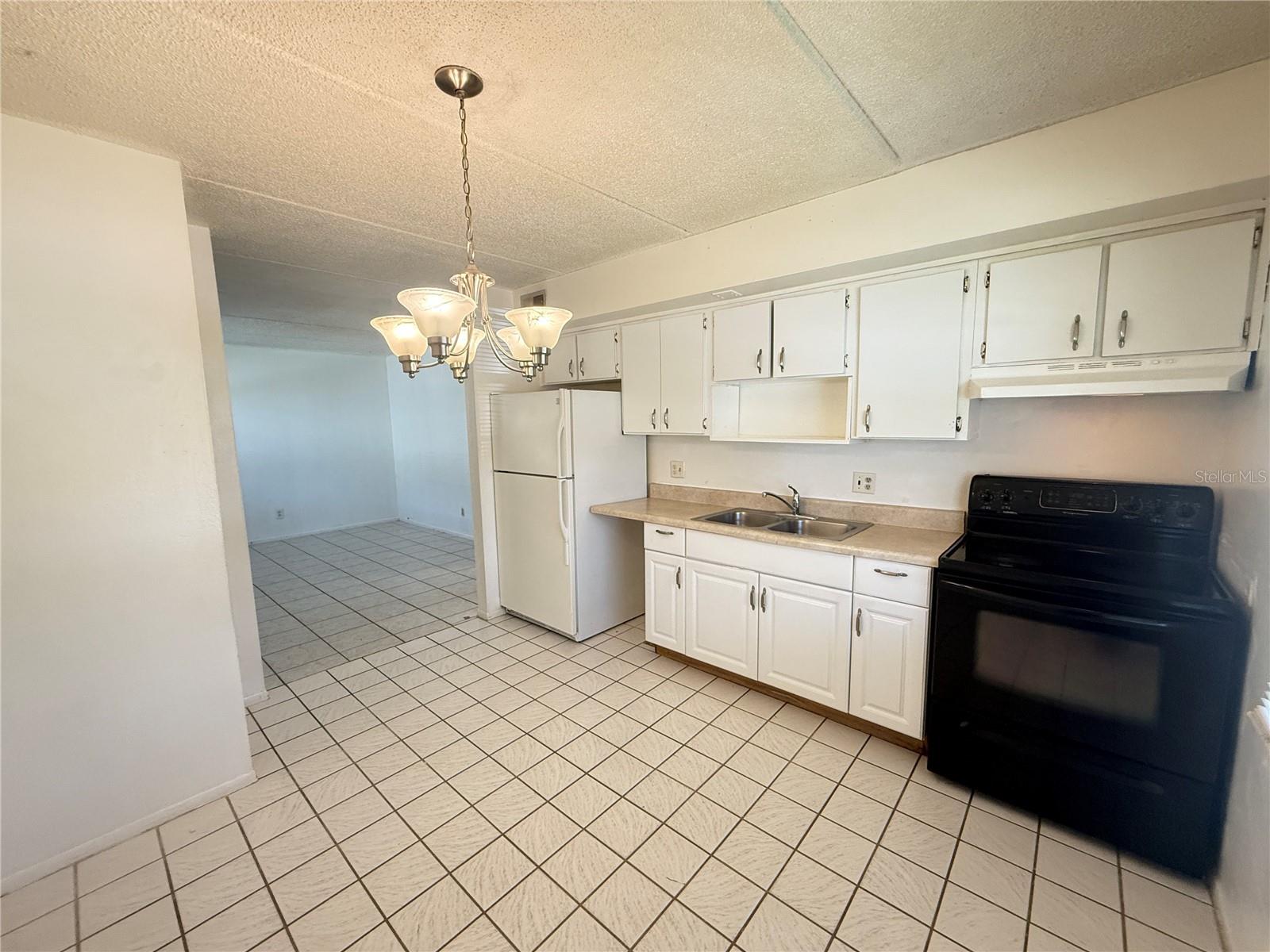 PALM GARDENS CONDO - Residential