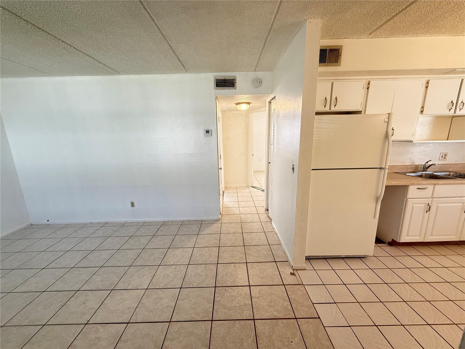 PALM GARDENS CONDO - Residential