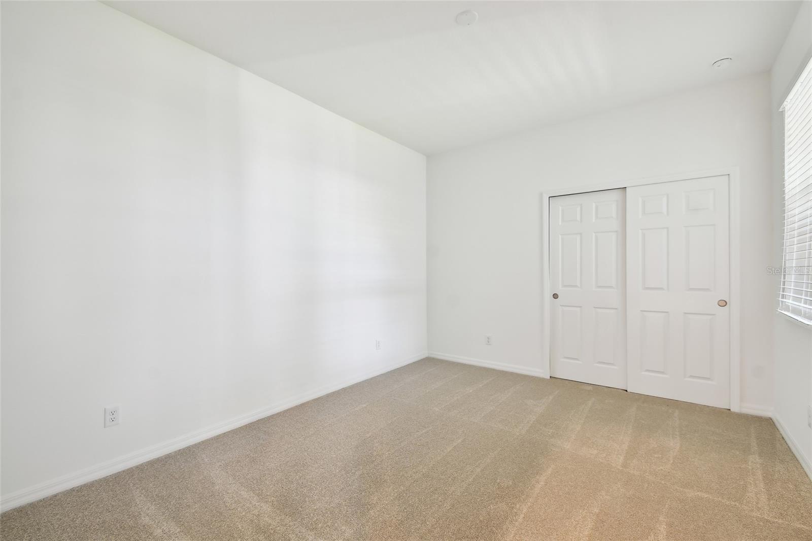 SWEETWATER VILLAS AT LAKEWOOD RANCH - Residential