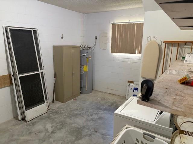 CIRCLE SQUARE WOODS - Residential