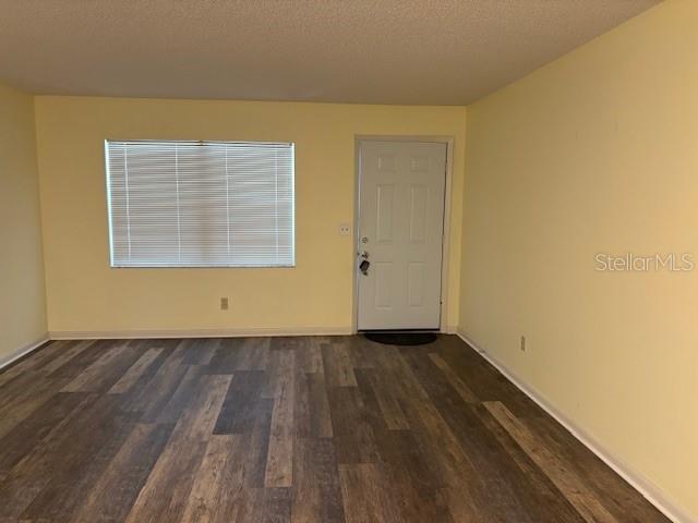 CIRCLE SQUARE WOODS - Residential