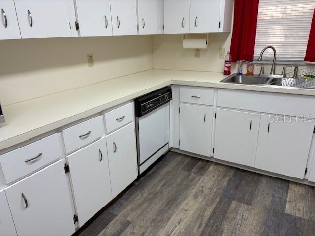 CIRCLE SQUARE WOODS - Residential